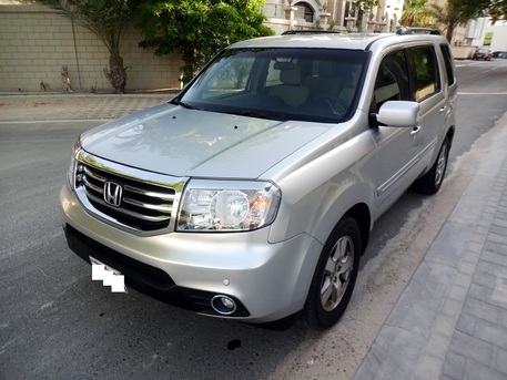 Bhd 2800, Honda Pilot, 2013, Automatic, 180000 Km, 3.5 L V6 8 Seat Silver 4wd Well Maintained Urgent Sale