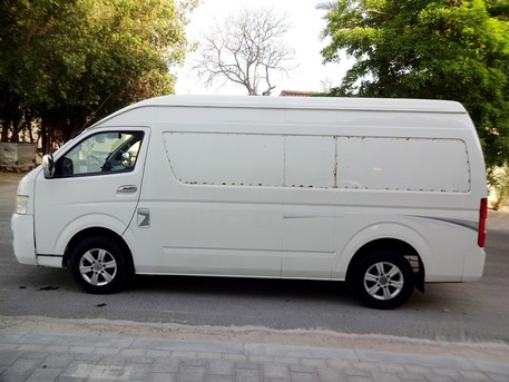 Bhd 2800, Foton Cargo Van, 2020, Automatic, 28000 Km, Foton Cargo High Roof 2.7 L White Pvt Good Veh Well Maintained Urgent Sale