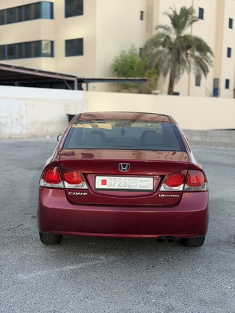 Bhd 1650, Honda Civic, 2010, Automatic, 163453 Km, Mid Option In Excellent Condition