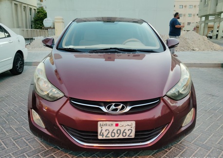 Bhd 1600, Hyundai Elantra, 2013, Automatic, 250000 Km, Urgent Sale