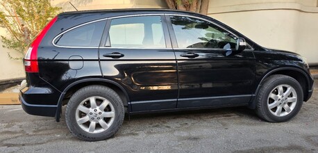 Bhd 2650,  Honda Cr-v 2009 (black), 2009, Automatic, 140 Km, For Sale –  Honda Cr-v (black)