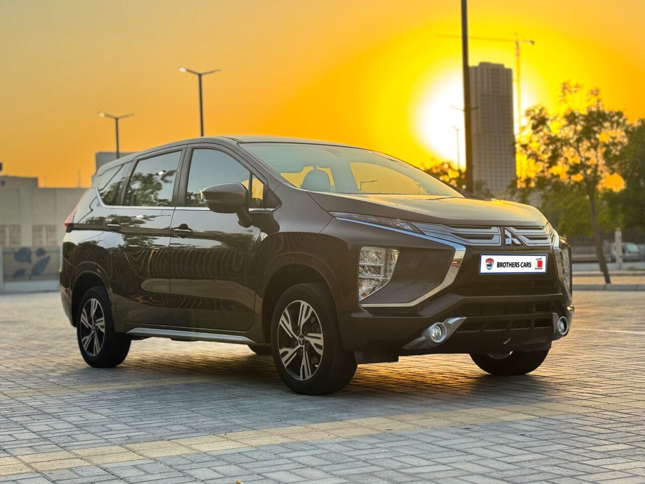 Bhd 100, Mitsubishi X-pander, 2022, Automatic, 68000 Km, Model 7 Seater Car For Sale